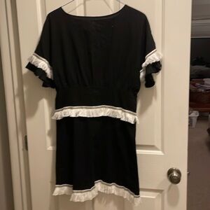 Vutti black dress size large